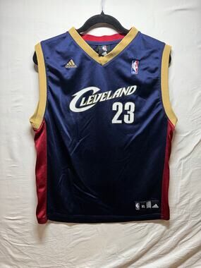 Adidas LeBron James #23 Cavaliers Youth XL Navy Gold Jersey